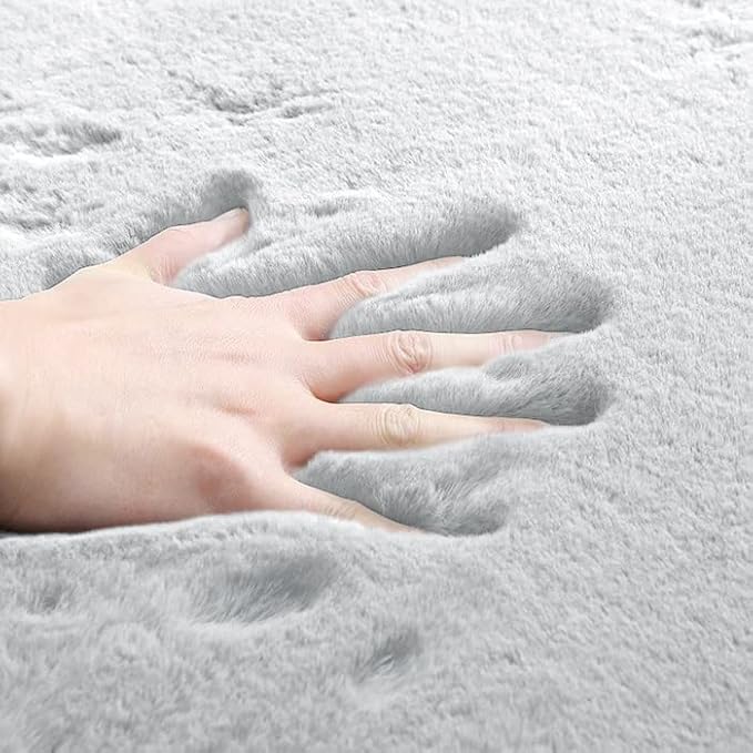 ORINOVA Faux Fuzzy Washable Fur Area Rugs for Bedroom 3x5 Silver Gray Fluffy Rug for Living Room Cute Room Nursery Rug