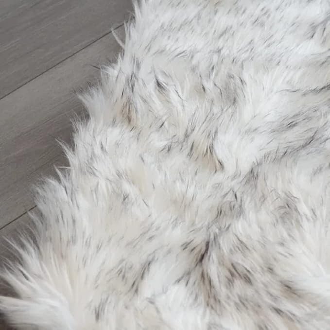 ORINOVA Gray and White Area Rug 6x9 Rugs for Bedroom Fuzzy Plush Large Sheepskin Washable Fluffy Fur Rug for Living Room Nursery Rug