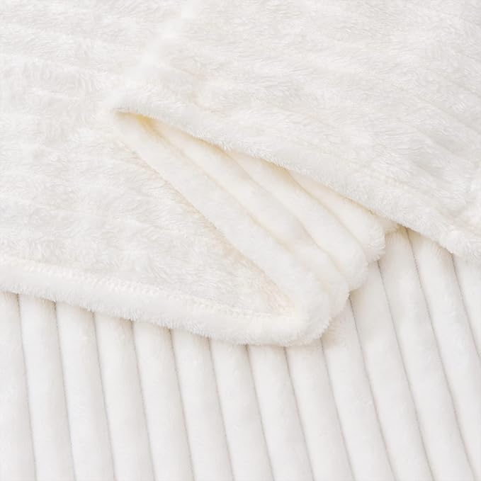 BEDELITE Fleece Throw Blanket for Couch – 3D Ribbed Jacquard Soft and Warm Decorative Fuzzy Blanket – Cozy, Fluffy, Plush Lightweight Off White Throw Blankets for Bed, Sofa, 50x60 inches