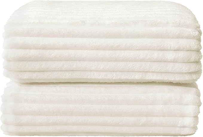 BEDELITE Fleece Blanket Full Size – 3D Ribbed Jacquard Soft and Warm Decorative Fuzzy Blankets – Cozy, Fluffy, Plush Lightweight Throw Blankets for Couch, Bed, Sofa(Cream, 84x90 inches)
