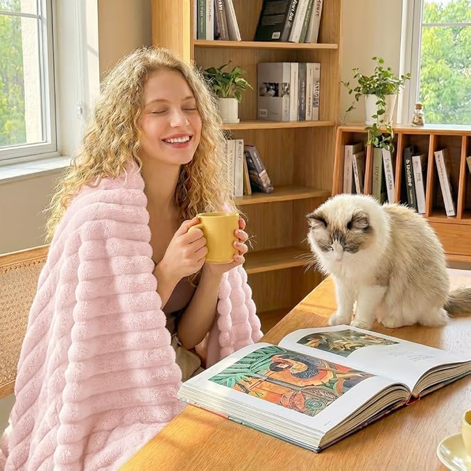 HIMEET Pink Ribbed Throw Blanket for Couch - 300GSM Lightweight Soft Fleece Blanket for Women, Cozy Blankets for Mothers Gifts, Striped Spring Home Room Decor, Pink, 50x60 Inches