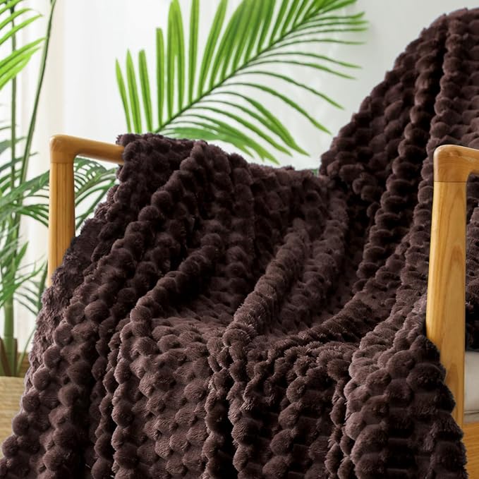 Exclusivo Mezcla Fleece Twin Blanket for Bed, Extra Large Fuzzy Coffee Bed Blankets, Soft Cozy Plush Sofa Throws for All Seasons, 60x80 Inches