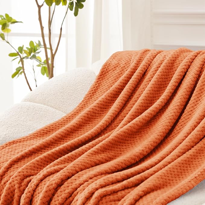 Exclusivo Mezcla Fleece Throw Blanket Extra Large, Super Soft and Warm Blankets for Couch, Sofa and Bed Waffle Textured, Cozy, Fuzzy and Lightweight (Burnt Orange, 50x70 Inches)