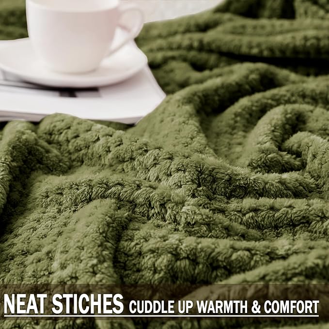 Exclusivo Mezcla Fleece Bed Blanket Queen Size, Super Soft and Warm Blankets for Couch, Sofa and Bed Waffle Textured, Cozy, Fuzzy and Lightweight (Olive Green, 90x90 Inches)