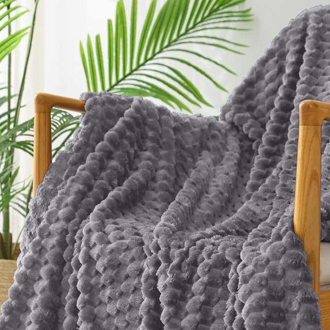 Exclusivo Mezcla Fleece Twin Blanket for Bed, Extra Large Fuzzy Dark Grey Bed Blankets, Soft Cozy Plush Sofa Throws for All Seasons, 60x80 Inches