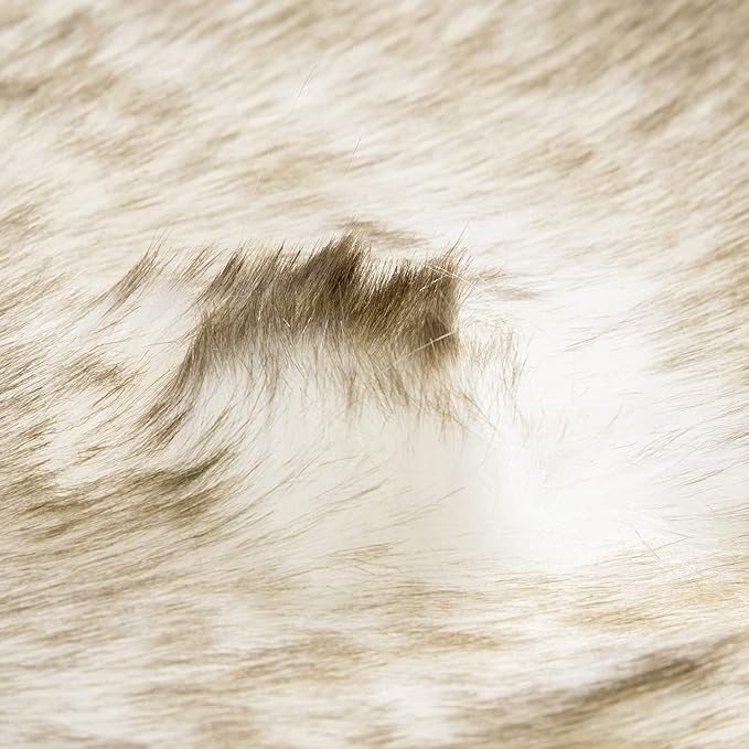Ashler Ultra Soft Faux Fox Fur Rug White Brown Fluffy Area Rug, Carpets Fluffy Rug Chair Couch Cover for Bedroom Floor Sofa Living Room 2 x 3 Feet