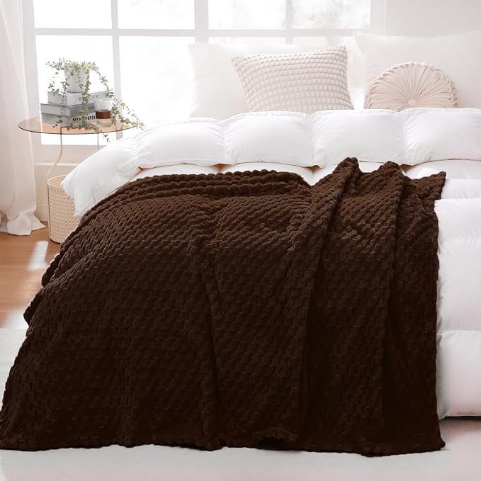 Puncuntex Brown Throw Blanket 108"×90" inches Fuzzy 3D Jacquard Decorative Flannel Fleece Super Soft Plush Cozy Blanket for Couch Sofa Chair Lightweight