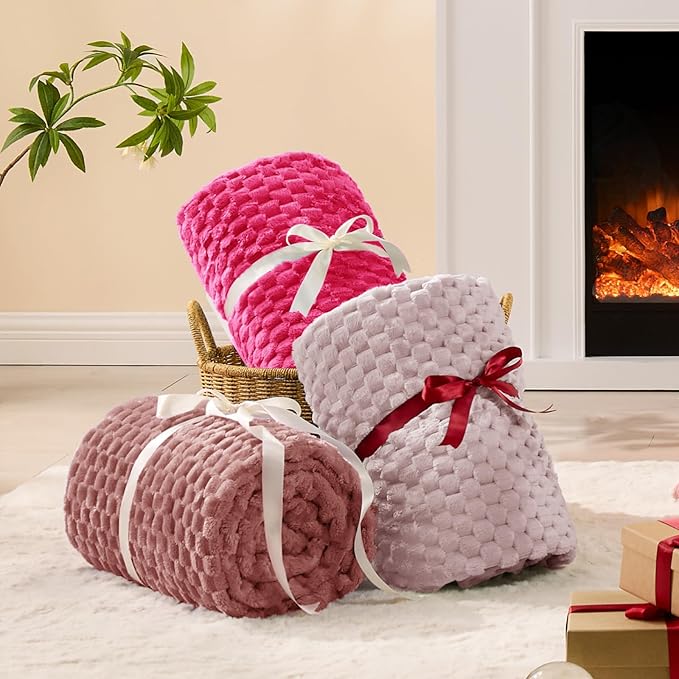 BEDELITE Fleece Twin Blankets for Couch & Bed - 3D Jacquard Decorative Hot Pink Blanket, Super Soft and Cozy Warm Fuzzy Blanket All Seasons Suitable, 60x80Inches