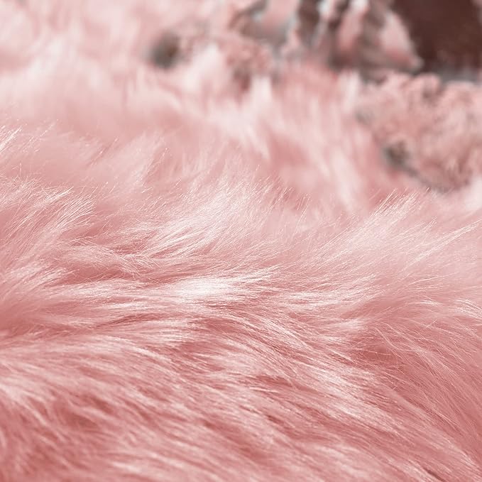 Goolela Pink Round Rug for Girls Bedroom Fluffy Circle Rug 3ft Faux Fur Rug for Living Room Cute Plush Shag Rug Washable Home Décor