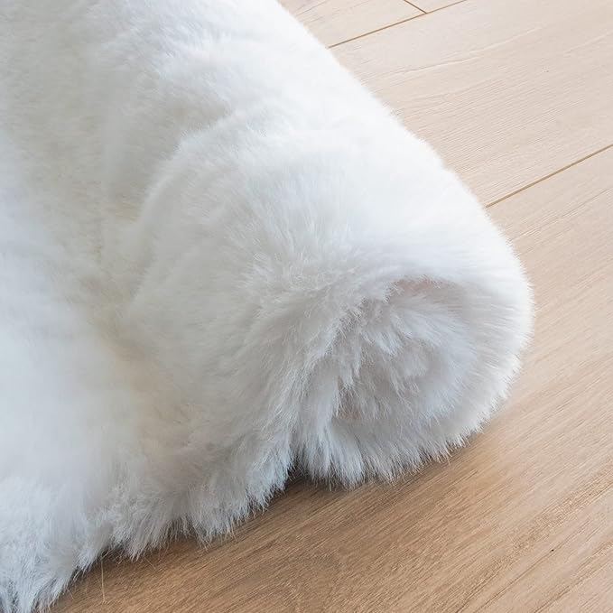 ORINOVA White Shag Round Rugs 8ft for Dining Room Table Faux Bunny Machine Washable Fur Area Rugs for Bedroom Living Room Nursery Circle Rug