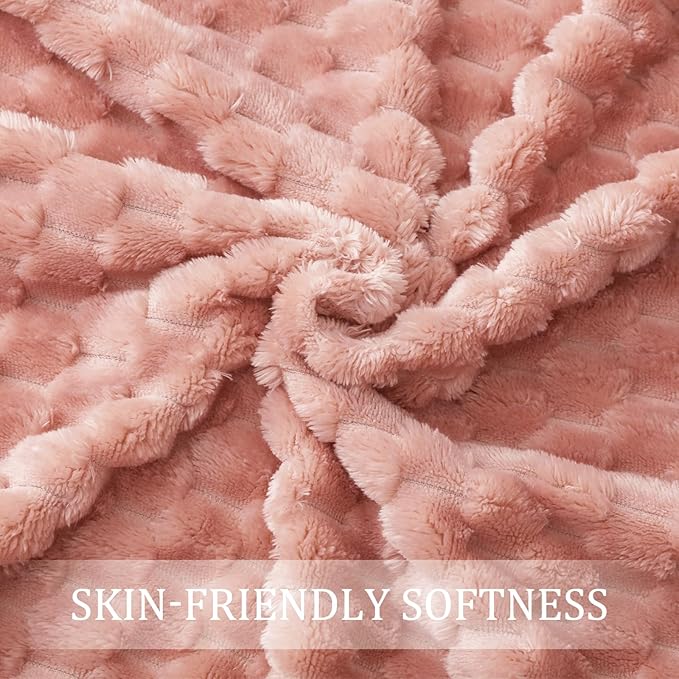 Exclusivo Mezcla Fleece Queen Blanket for Bed, Extra Large Fuzzy Dusty Pink Bed Blankets, Soft Cozy Plush Sofa Throws for All Seasons, 90x90 Inches