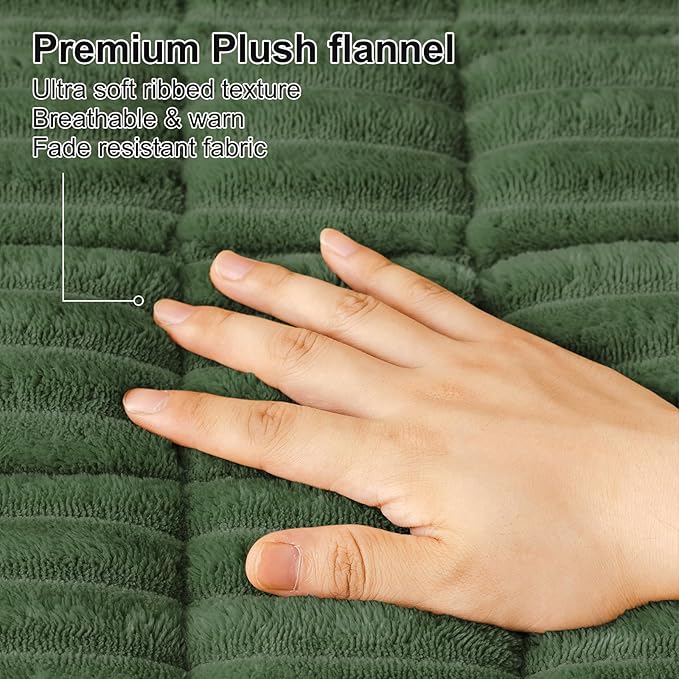 Smiry Couch Cover for Dogs Washable, Non Slip Fuzzy Pet Couch Covers for 3 Cushion Sofa Pet Friendly, Thick Soft Sofa Slipcovers Cushion Protector (Dark Green, 27.6" x 88")