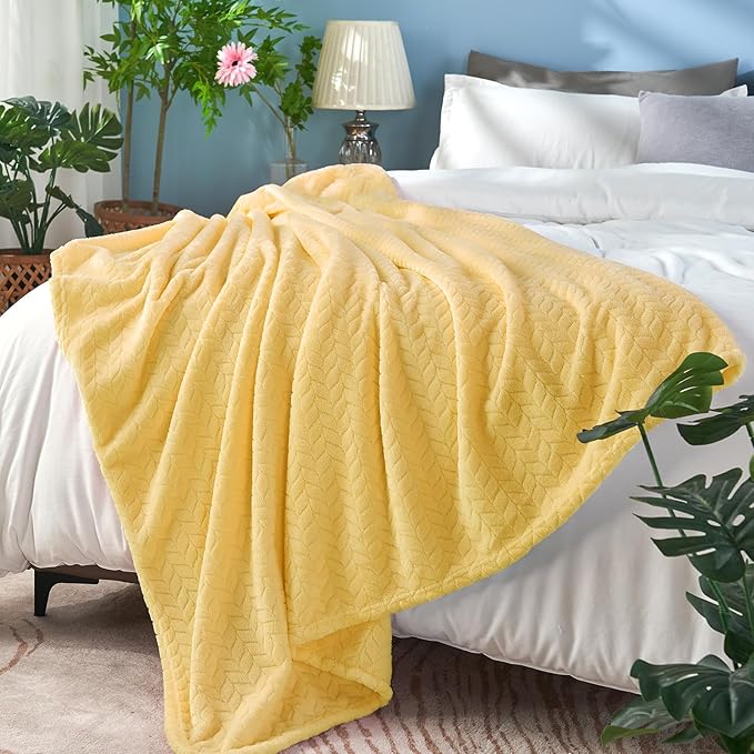 inhand Fleece Twin Blanket for Bed Champagne Gold Throw Blanket for Couch Super Soft Cozy Warm Blankets and Throws Lightweight Fuzzy Large Blanket for Sofa Bed Office,60x90 inches