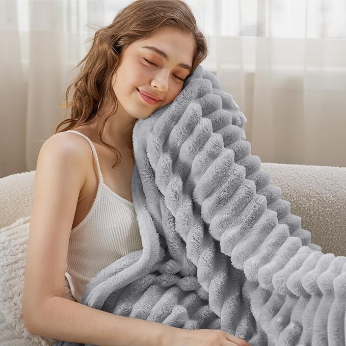 Bedsure GentleSoft Twin XL Blanket for Bed - Cozy Soft Blankets for Women, Cute Large Throws for Girls, Light Grey, 66x90 Inche