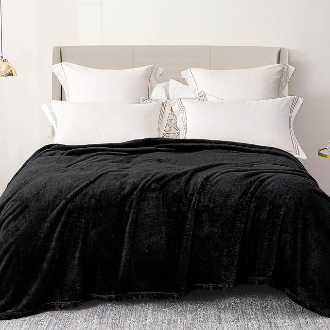 Exclusivo Mezcla Plush Fuzzy Fleece Bed Blanket Queen Size, Super Soft, Fluffy and Warm Blankets for Couch, Bed, All Season (Black, 90x90 inches)