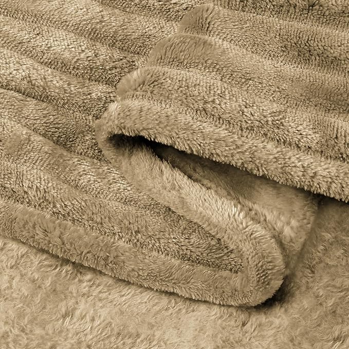 BEDELITE Fleece Blanket Queen Size – 3D Ribbed Jacquard Soft and Warm Decorative Fuzzy Blankets – Cozy, Fluffy, Plush Lightweight Throw Blankets for Couch, Bed, Sofa(Brown, 90x90 inches)