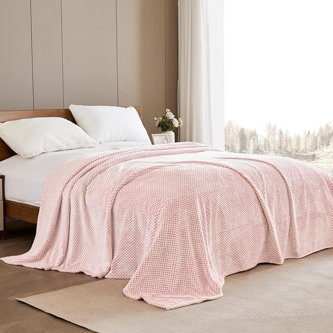 Exclusivo Mezcla Fleece Bed Blanket Queen Size, Super Soft and Warm Blankets for Couch, Sofa and Bed Waffle Textured, Cozy, Fuzzy and Lightweight (Heather Dusty Pink, 90x90 Inches)