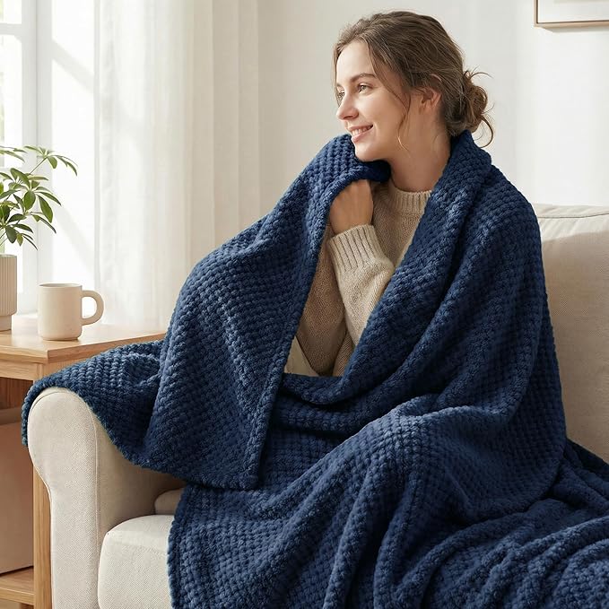 Exclusivo Mezcla Fleece Bed Blanket Twin Size, Super Soft and Warm Blankets for Couch, Sofa and Bed Waffle Textured, Cozy, Fuzzy and Lightweight (Navy Blue, 60x80 inches)