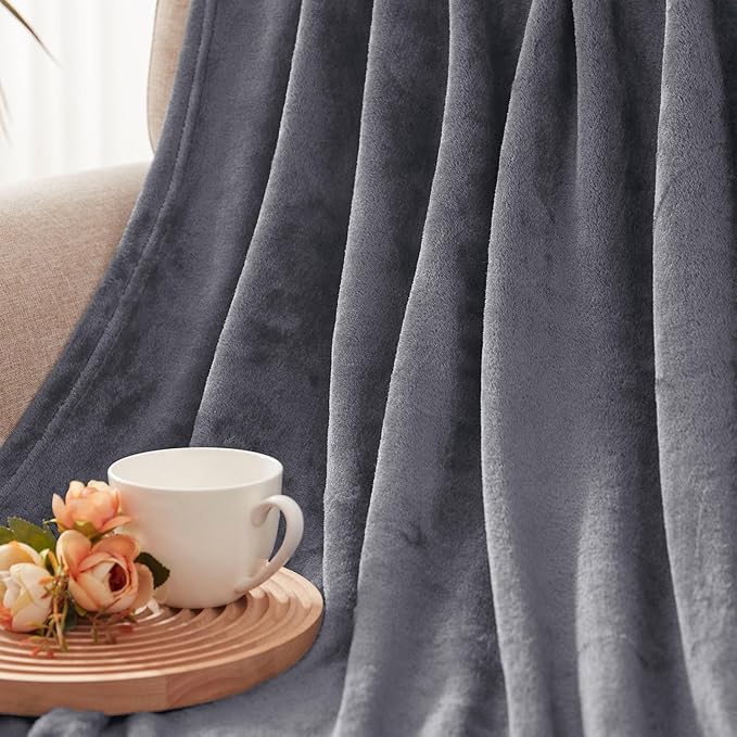 Exclusivo Mezcla Fleece Blanket King Size for Bed, Super Soft and Warm, All Season, Cozy, Plush, Lightweight, 90x104 Inches, Dark Grey
