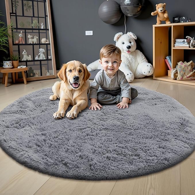 OLANLY Light Grey Round Rugs for Bedroom - Machine Washable, 4 ft Circle Area Rugs for Living Room, Soft and Fluffy Shaggy Carpet for Teen Girls and Boys, Nursery Rooms, Dorms, Home Decor Aesthetic