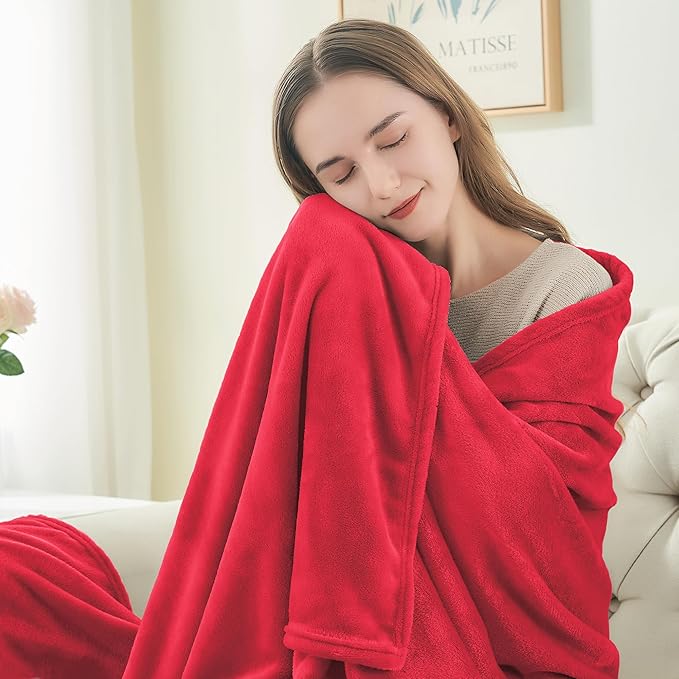 BEDELITE Fleece Blanket Twin Size Red Throw Blanket for Couch & Bed, Luxury Plush Cozy Fuzzy Blanket 60x80 inches, Super Soft Warm Lightweight Throw Blanket for Travel Camping