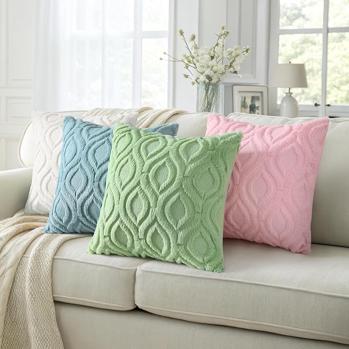 decorUhome Summer Throw Pillow Covers 18x18 Inch Set of 2, Soft Plush Faux Wool Light Sage Green Solid Couch Pillow Covers, Accent Farmhouse Neutral Square Pillow Cases for Sofa Bed Living Room
