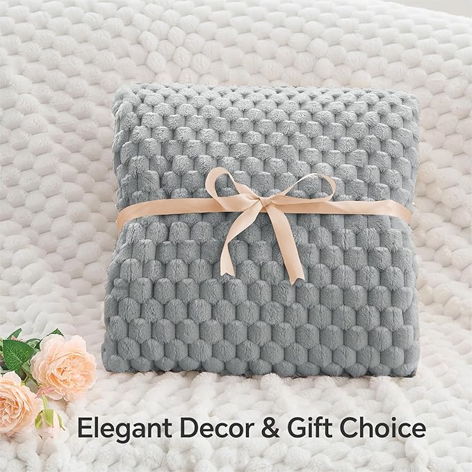 BEDELITE Fleece Blanket, Large King Size for Bed, 3D Jacquard Decorative Grey Fuzzy Blanket, Soft and Cozy Warm Plush Fluffy Throw All Seasons Suitable, 108x90Inches