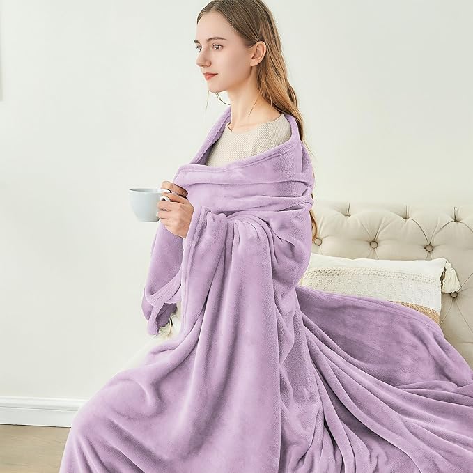BEDELITE Fleece Blanket King Size Blankets for Bed, Luxury Plush Cozy Fuzzy Blanket 108x90 inches, Super Soft Warm Lightweight Throw Blanket All Seasons Suitable, Lilac