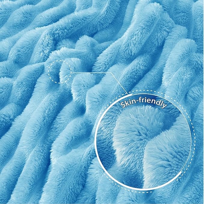 Exclusivo Mezcla King Size Flannel Fleece Blanket, Super Soft Striped Jacquard Bed Blanket, Lightweight Fuzzy Cozy for All Seasons, 90x104 Inches, Blue