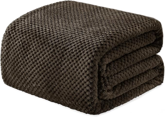 Exclusivo Mezcla Fleece Bed Blanket Queen Size, Super Soft and Warm Blankets for Couch, Sofa and Bed Waffle Textured, Cozy, Fuzzy and Lightweight (Coffee, 90x90 Inches)