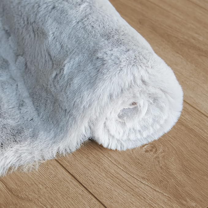 ORINOVA Silver Grey Round Rugs 8ft Shag Washable Area Rugs for Bedroom Faux Bunny Fur Circle Rug for Living Room Large Sheepskin Nursery Rug Home Décor