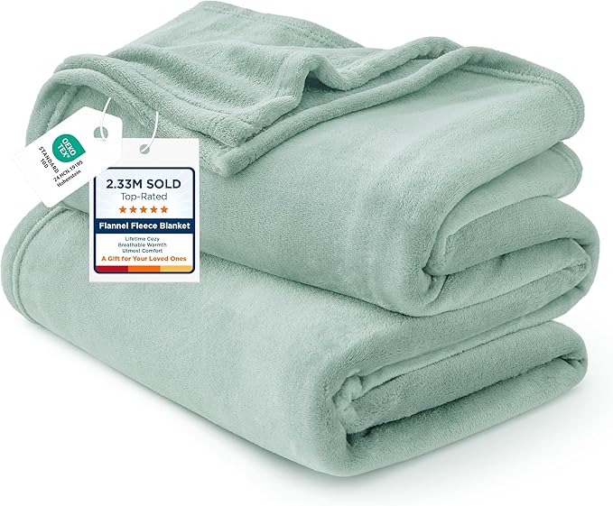 Bedsure GentleSoft Sage Green Fleece Blanket King Size - 280GSM Soft Lightweight Plush Cozy Blankets for Bed, Sofa, Couch, Travel, Camping