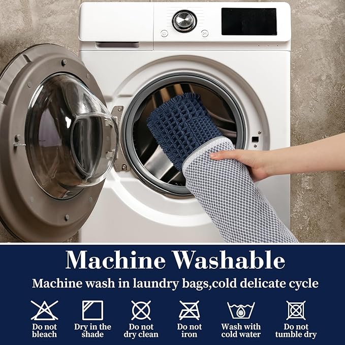 RESARE Waffle Bathroom Runner Rugs, Super Absorbent Bath Mat Non Slip Washable Quick Dry, Upgraded Ultra Soft Boho Bath Rugs with Tassels for Hallway Bedroom Laundry Room, 20"x32" Navy