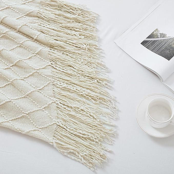 BOURINA Beige Throw Blanket 50 x90 Inches Throw Textured Solid Soft Sofa Throw Bed Runner Couch Cover Knitted Decorative Blanket Bed Runner