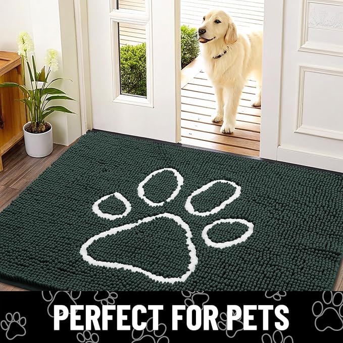 Smiry Dog Door Mat for Muddy Paws, Absorbent Dirt Trapper Non Slip Quick Dry Washable Chenille Mat for Mud Dogs, Entry Rug for Indoor and Outdoor (47x32 Inches, Green and White)