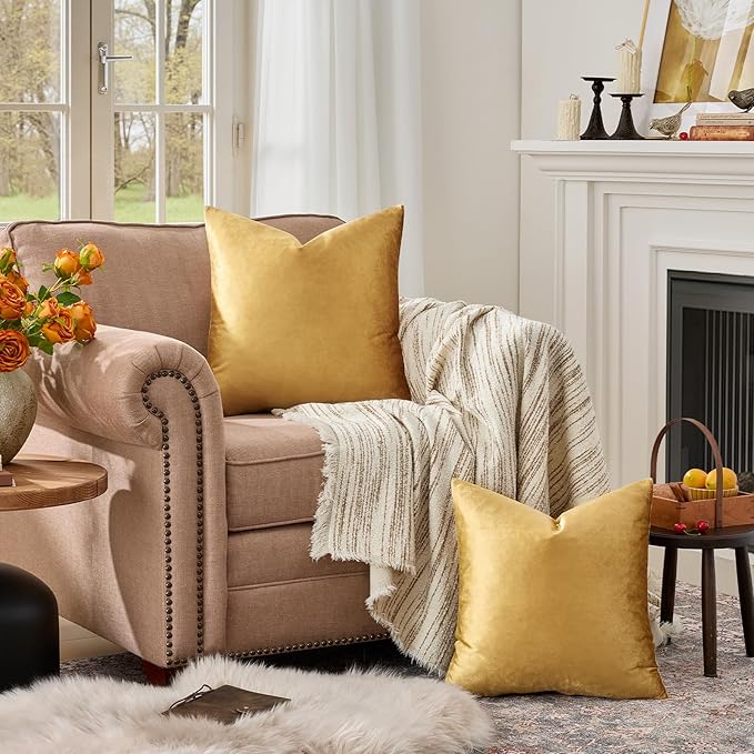 GIGIZAZA Golden Throw Pillow Covers 18x18 Decorative Velvet Cushion Covers Pack of 2 Pillowcase for Sofa