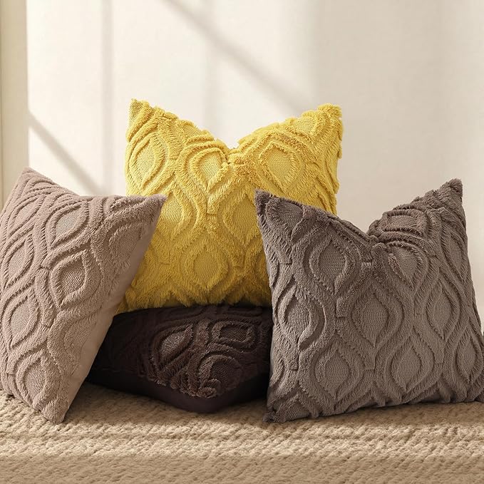 decorUhome Throw Pillow Covers 20x20 Inch Set of 2, Soft Plush Faux Wool Light Brown Solid Couch Pillow Covers, Accent Farmhouse Neutral Square Pillow Cases for Sofa Bed Living Room