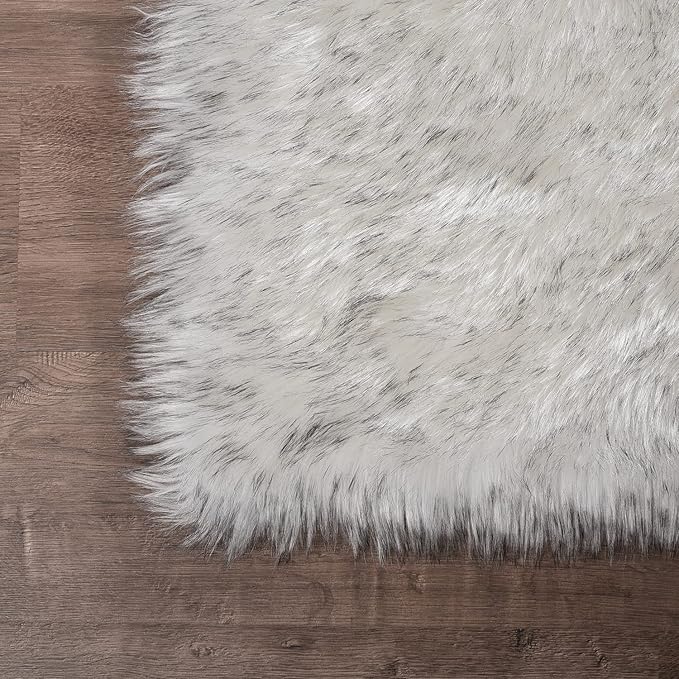 Latepis Round Area Rugs 6ft White with Grey Tips Faux Sheepskin Fur Circle Rugs for Living Room Washable Fuzzy Rug for Bedroom Nursery Dorm Entertainment Room Luxury Home Decor