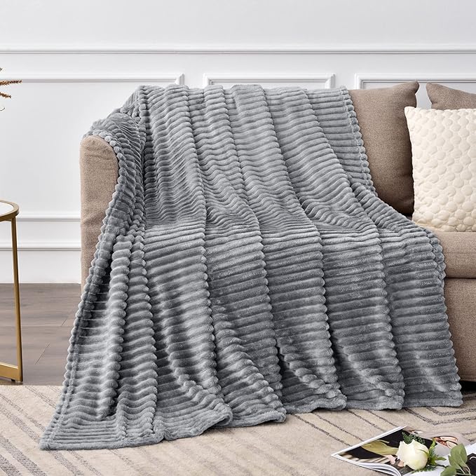 BEDELITE Fleece Throw Blanket for Couch – 3D Ribbed Jacquard Soft and Warm Decorative Fuzzy Blanket – Cozy, Fluffy, Plush Lightweight Grey Throw Blankets for Bed, Sofa, 50x60 inches