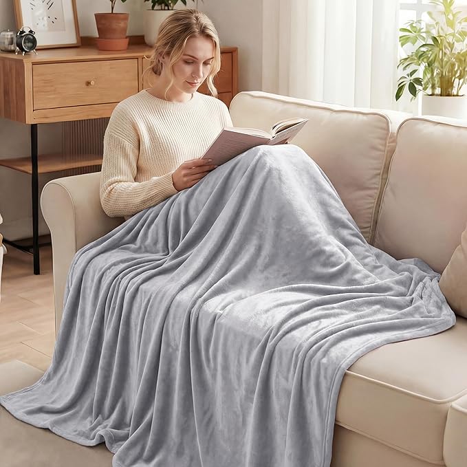 Exclusivo Mezcla Fleece Blanket Cal King Size for Bed, Super Soft and Warm, All Season, Cozy, Plush, Lightweight, 120x120 Inches, Light Grey