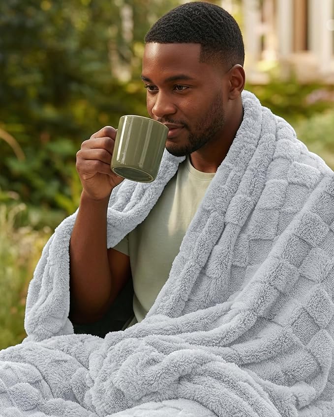 Utopia Bedding Cool Grey Checkered Fleece Queen Blanket for Couch or Bed, Soft Plush Cozy Blanket for Women and Men, Ultra Comfy Travel-Friendly Bed Throws for Relaxation, 90x90 Inches