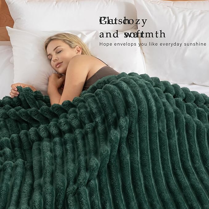 Exclusivo Mezcla Queen Size Flannel Fleece Blanket, Super Soft Striped Jacquard Bed Blanket, Lightweight Fuzzy Cozy for All Seasons, 90x90 Inches, Forest Green