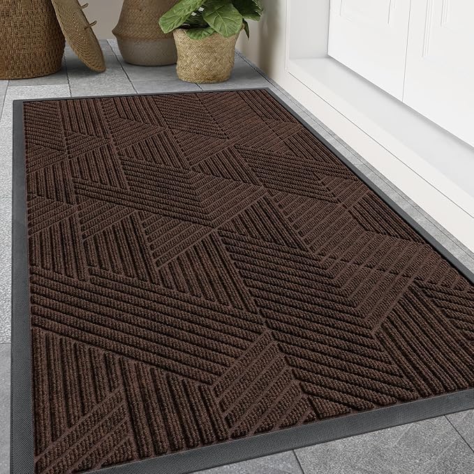 Smiry Front Door Mat Outside Entrance, Heavy Duty Sturdy Natural Rubber Doormat, Trap Dirt and Moisture, Easy Clean Low Profile Mats for Indoor Outdoor Entry, Irregular Triangle (47x30, Dark Brown)