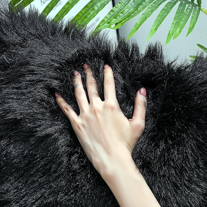 linmopm Faux Fur Rug Sheepskin Shag Fluffy Fuzzy Black 4x6 ft Rugs for Bedroom Bedside Bed Floor Living Room Plush High-Density Cushion Carpet Super Sofa Cover