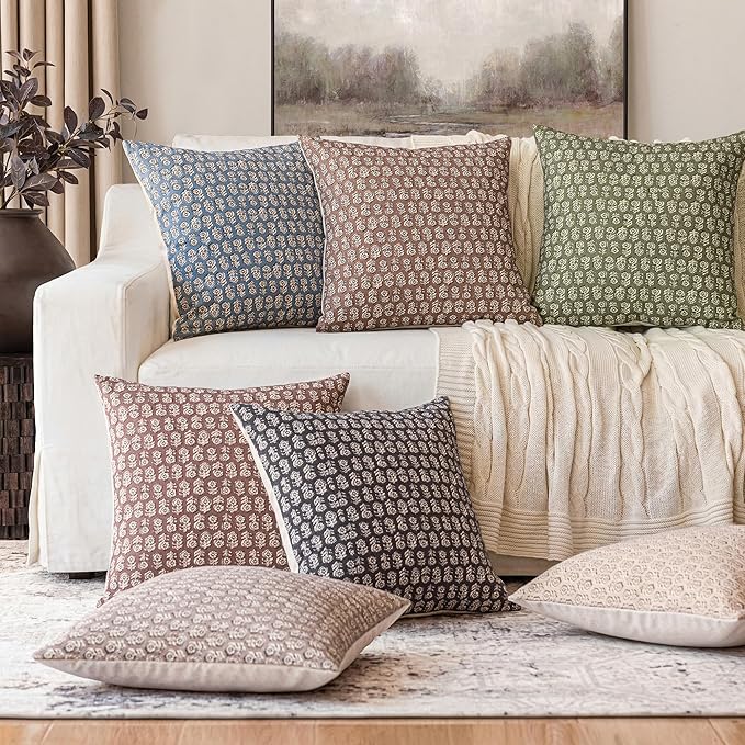 Foindtower Set of 2 Decorative Neutral Floral Print Throw Pillow Covers Vintage Accent Farmhouse Cushion Covers Boho Home Decor for Sofa Couch Chair Bedroom Living Room,20×20 Inch,Wine Red