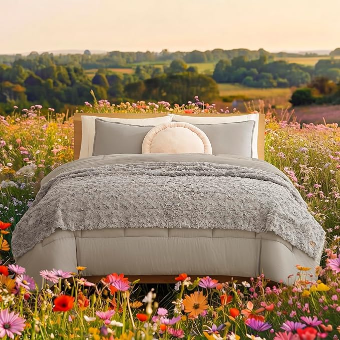 UGG Adalee Faux Fur King Size Blanket, Warm Cozy Blanket, Extra Large Throw for Sofa, Bedding for California King Size Bed, Cute Room Decor, 110" x 90", Seal Grey