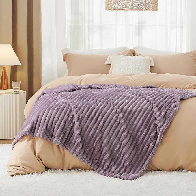 Bedsure GentleSoft Light Purple Throw Blanket for Couch - Cozy Soft Blankets for Women, Cute Small Throws for Girls, Mothers Gifts Day for Mom Women Wife, Purple Gifts Home Room Decor, 50x60 Inches