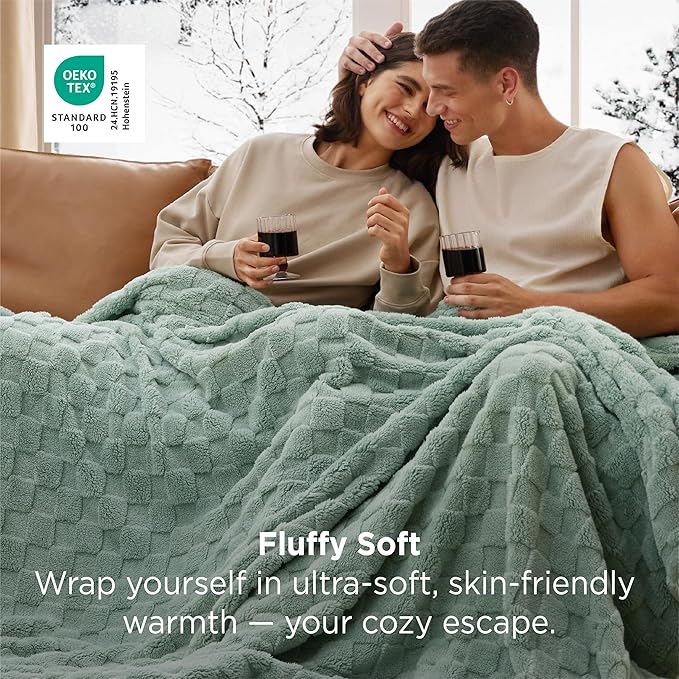 Bedsure GentleSoft Sage Green Twin XL Blanket for Bed - Super Soft Cozy Fleece Blankets for Kids, Cute Spring Throws for Girls, Dorm Room Essentials for Girls Teens Back to School, 66x90 Inches