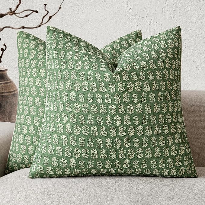 Foindtower Set of 2 Decorative Neutral Floral Print Throw Pillow Covers Vintage Accent Farmhouse Cushion Covers Boho Home Decor For Sofa Chair Couch Bedroom Living Room Outdoor,18×18 Inch,Forest Green