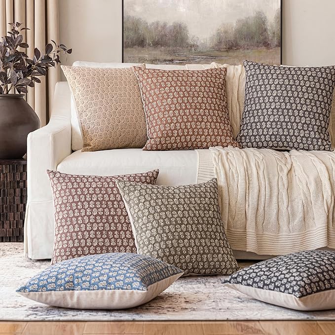 Foindtower Set of 2 Decorative Vintage Floral Print Throw Pillow Covers Neutral Farmhouse Cushion Covers Boho Home Decor for Sofa Couch Chair Bedroom Living Room,22×22 Inch,Light Orange Brown